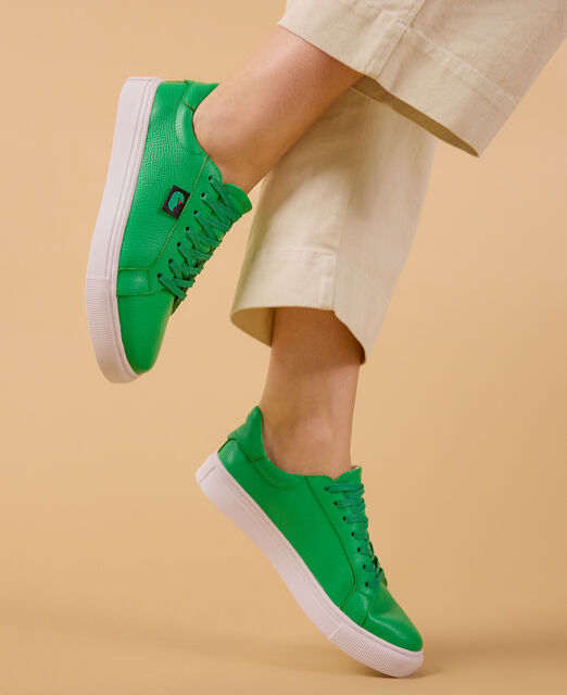 Women's Classic Low Top