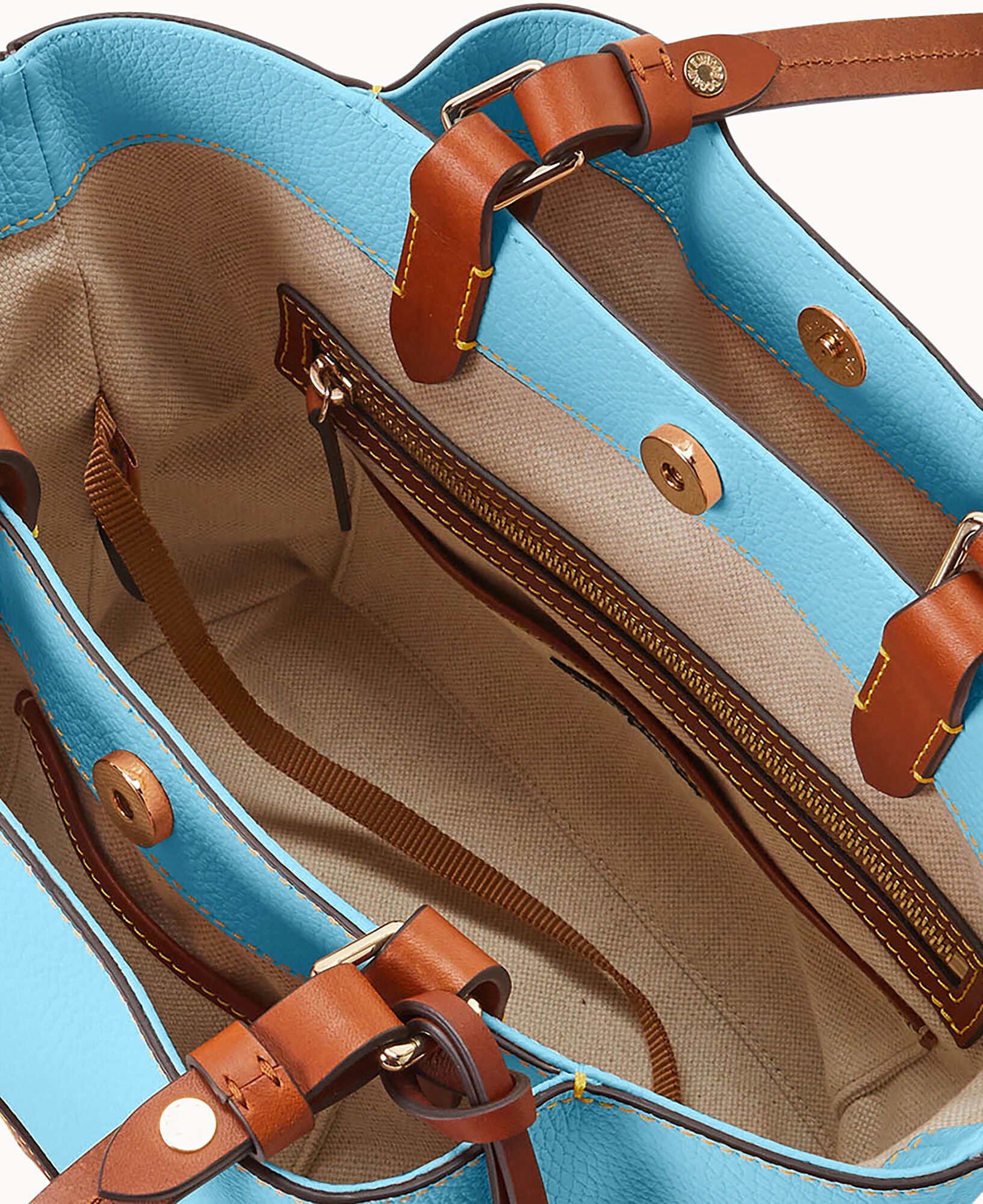 Dooney Bourke Pebble Grain Small Flynn
