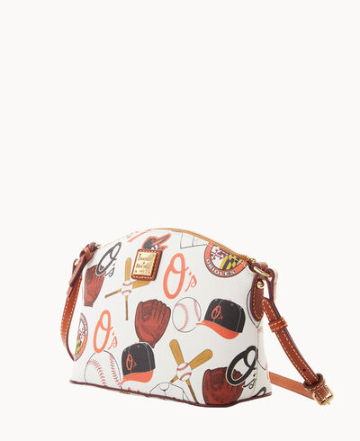 MLB Orioles Suki Crossbody Med Wristlet