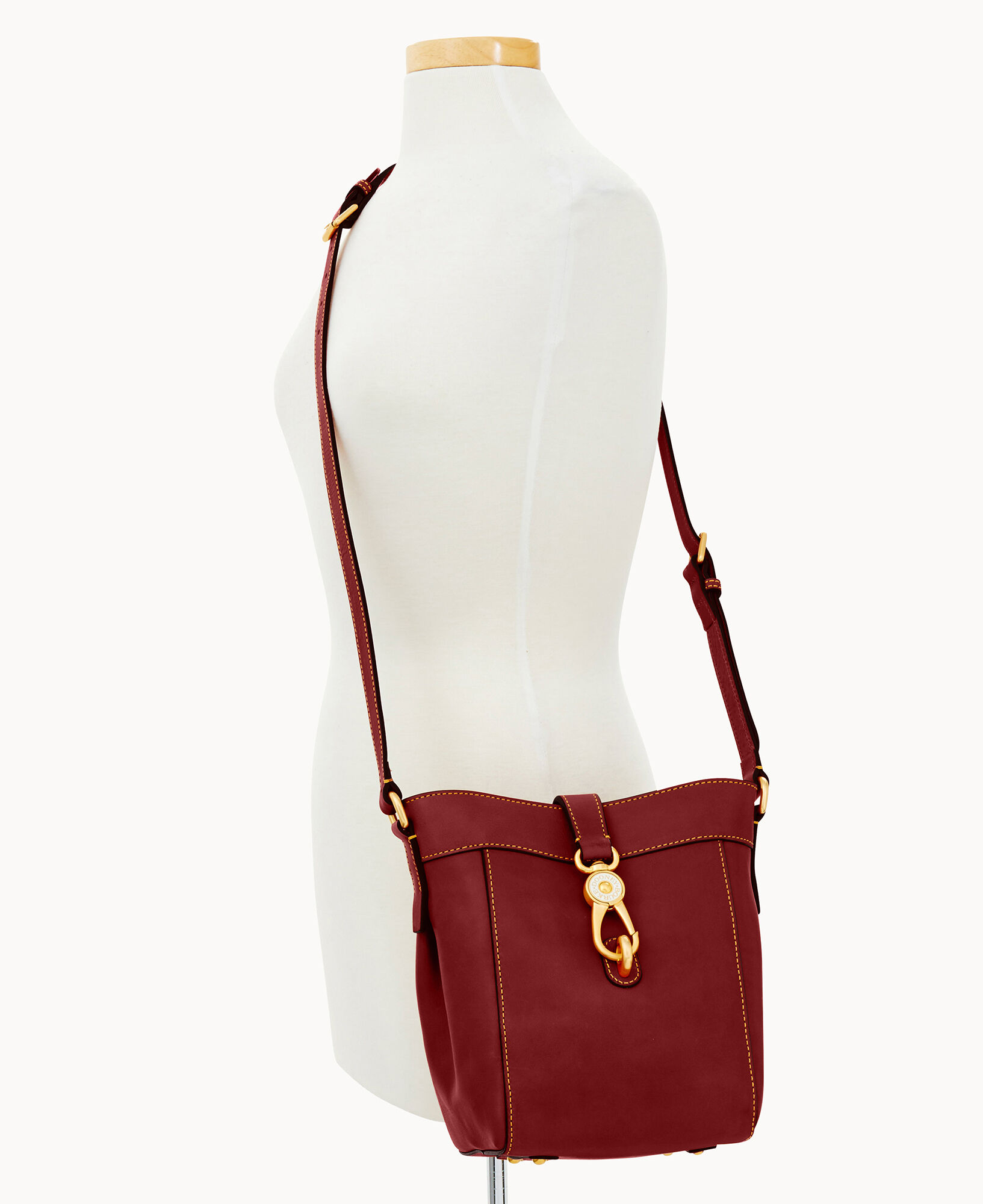 Dooney and bourke thea feedbag hotsell