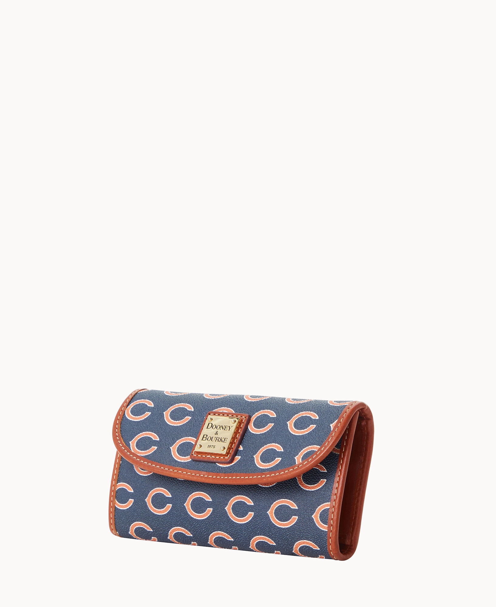 Dooney and bourke bears new arrivals purse