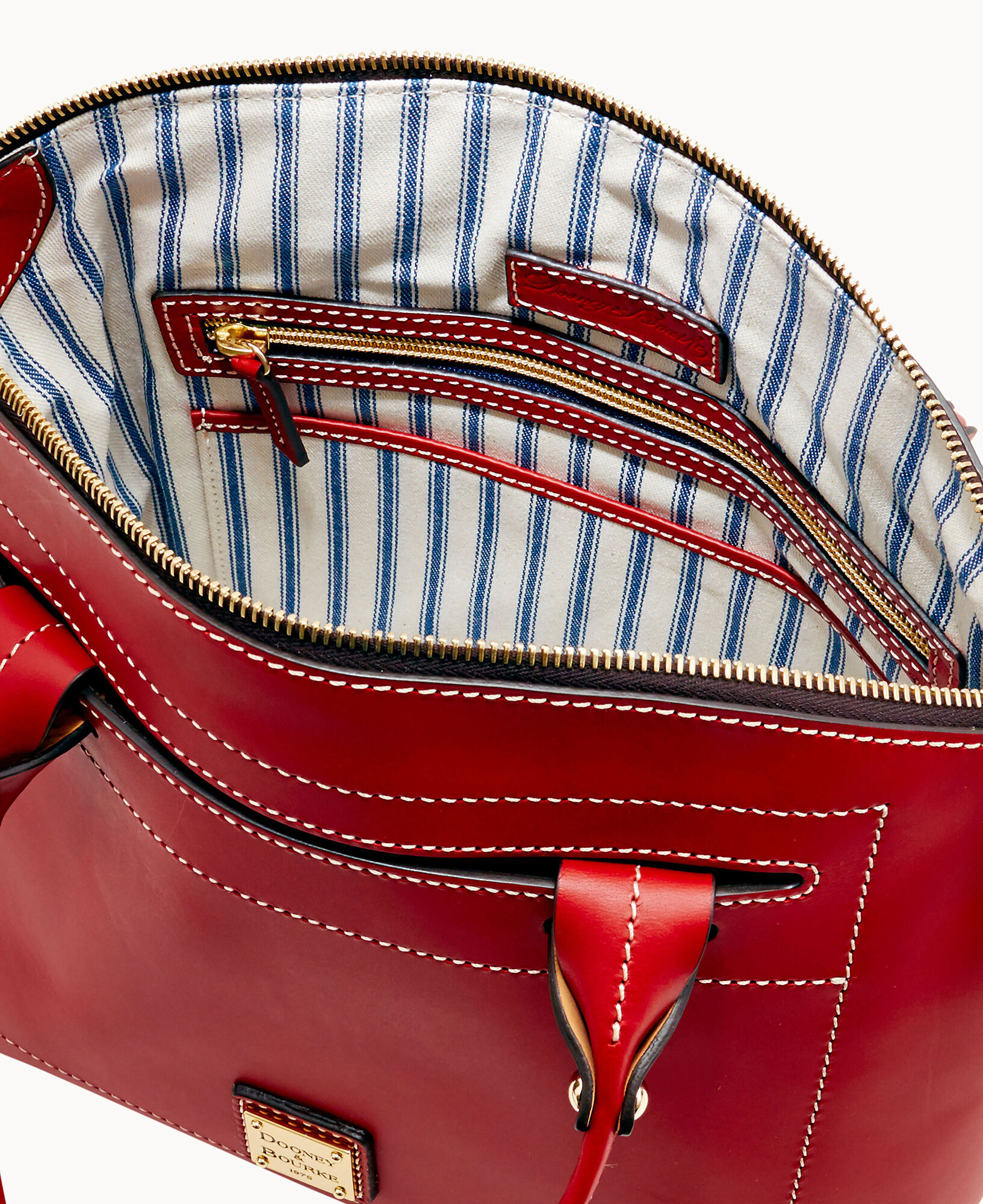Dooney and bourke beacon wallet discount