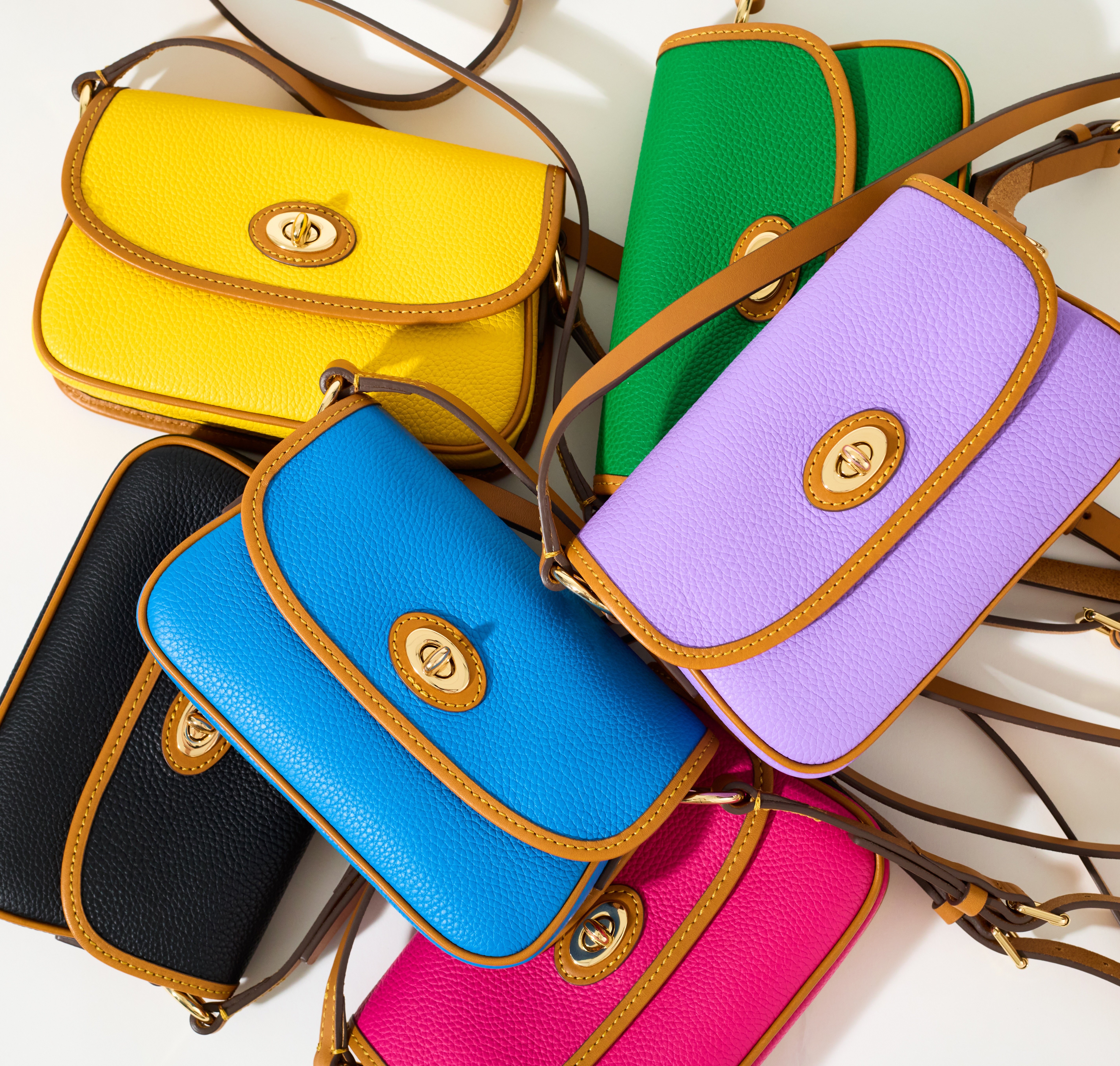 The Pebble Grain Leather Turnlock Crossbody 22