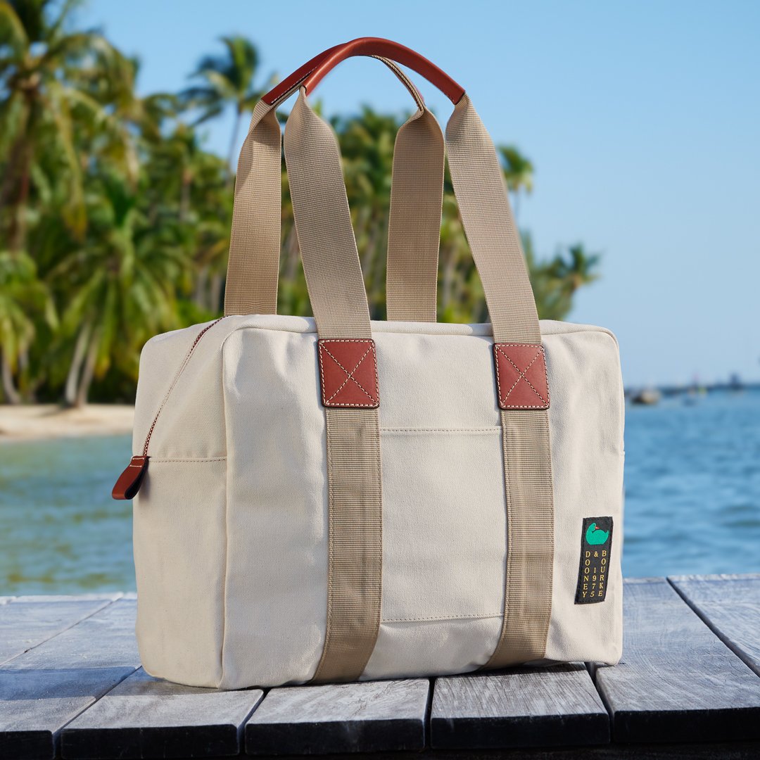 Canvas Travel 50