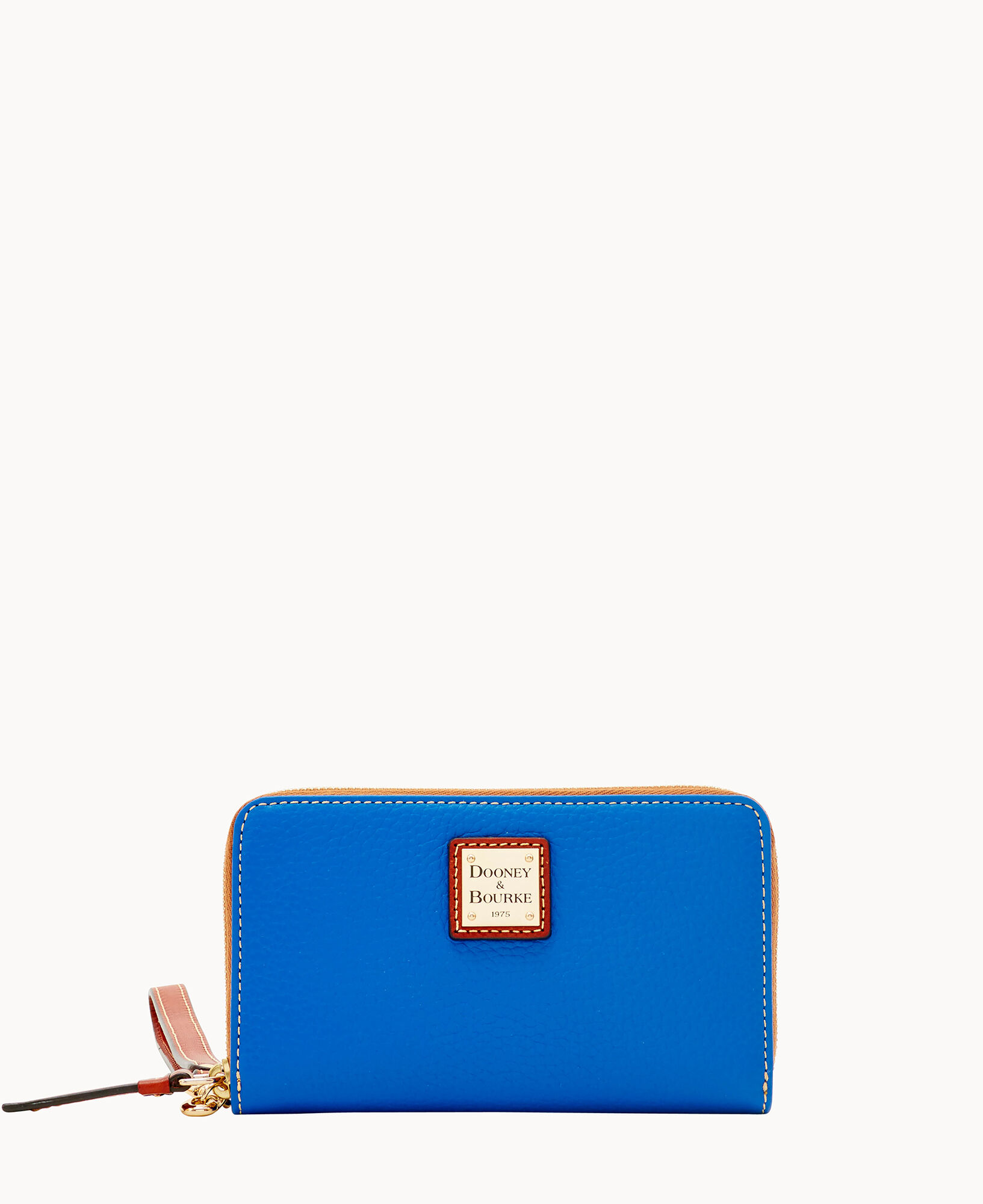 Pebble grain large top zip around wristlet