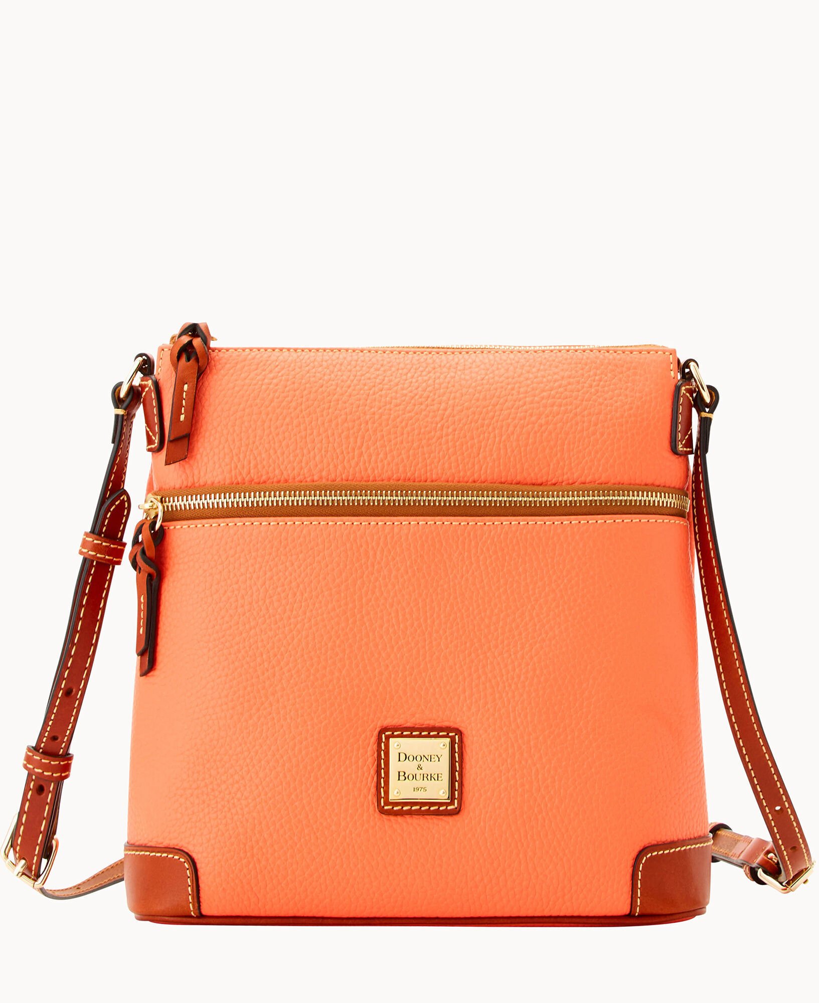 Crossbodies  Dooney & Bourke Womens Pebble Grain Crossbody Caramel «  Authenticallyg