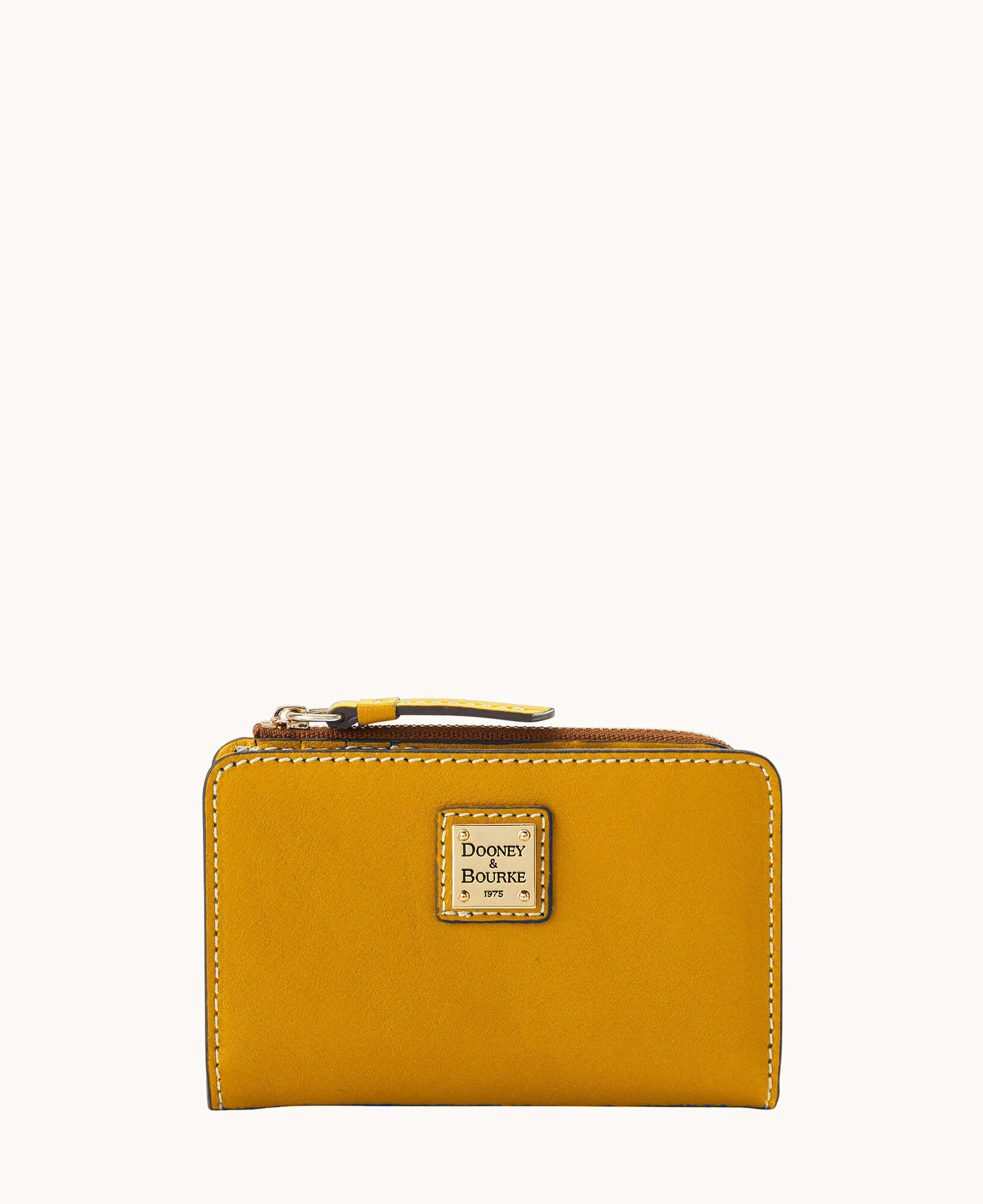 Amazon.com: Chums Bandit Zip Compact Wallet - Slim RFID
