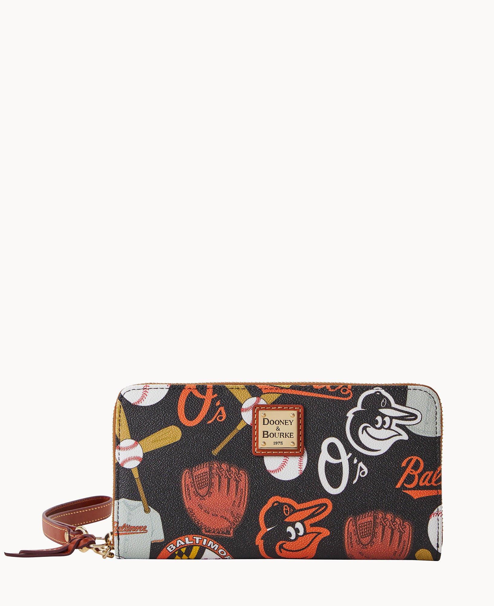 Dooney and bourke disney wristlet cheap